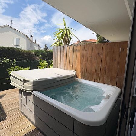 Hotel Sable Et Soleil - Port et Plage Fréjus Eksteriør bilde