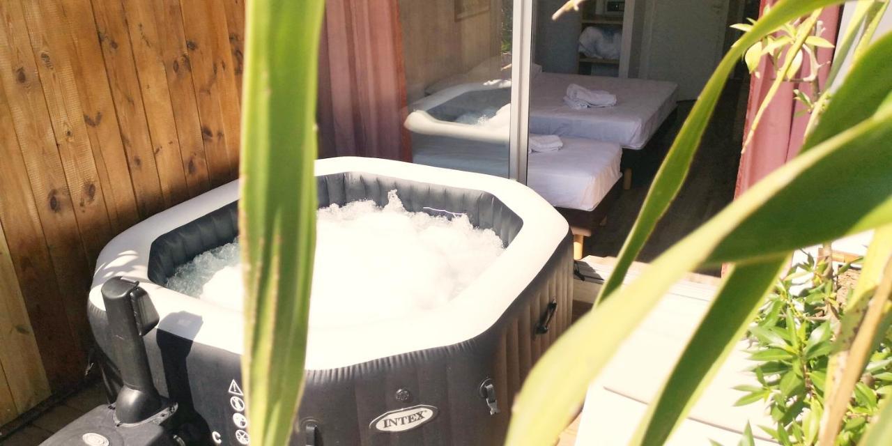 Hotel Sable Et Soleil - Port et Plage Fréjus Eksteriør bilde