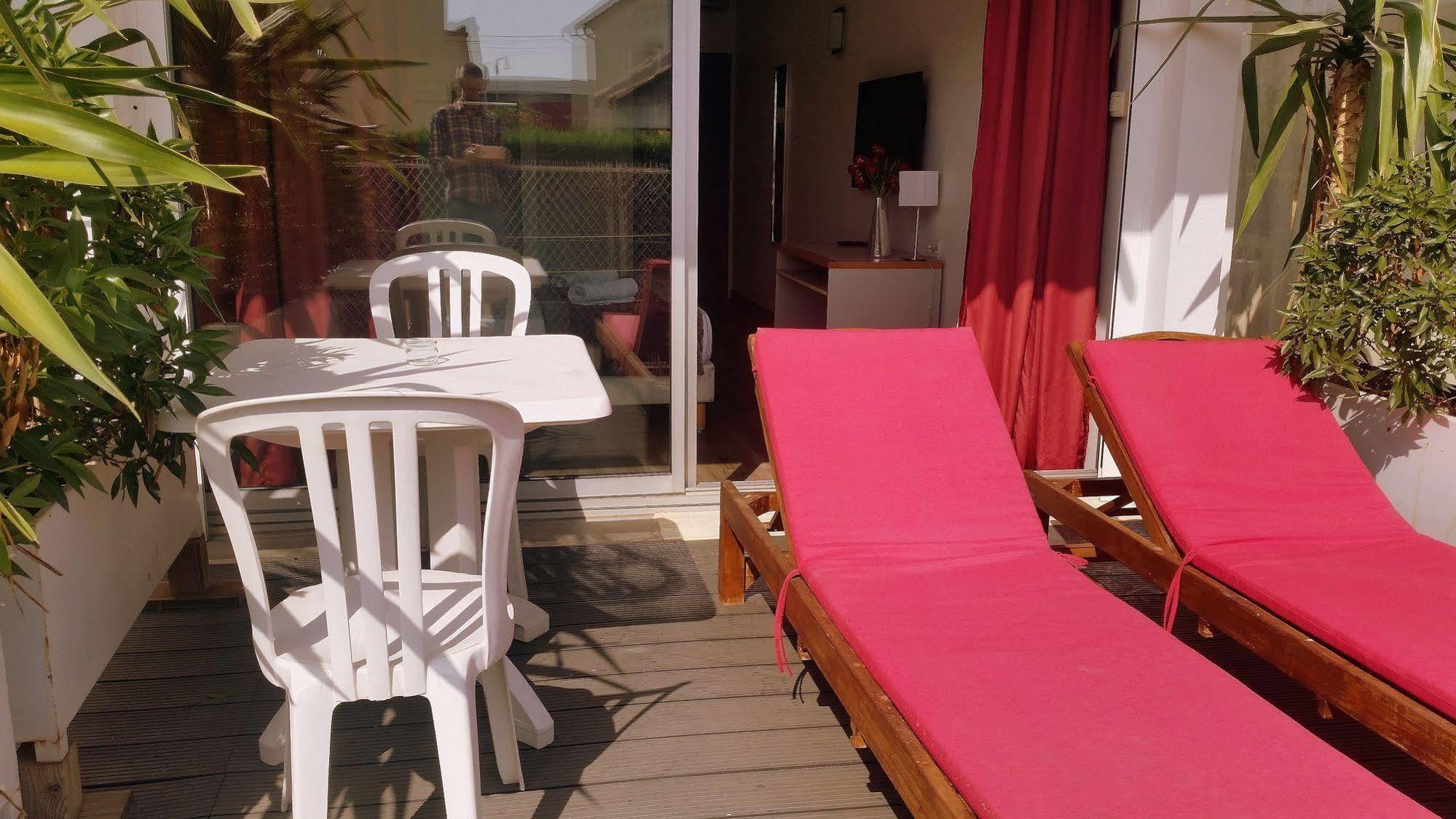 Hotel Sable Et Soleil - Port et Plage Fréjus Eksteriør bilde